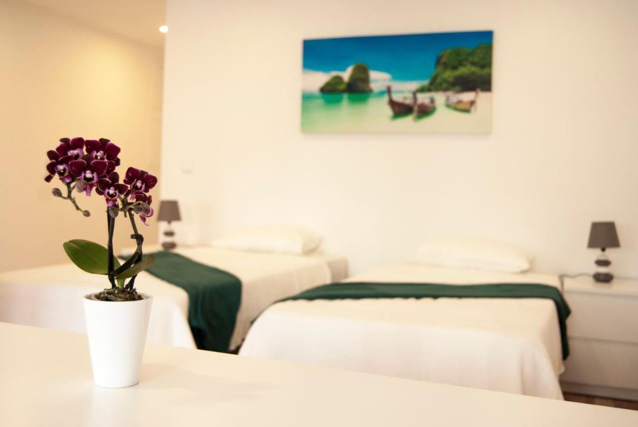 Daora Lisbon Low Cost Hostel Eksteriør bilde
