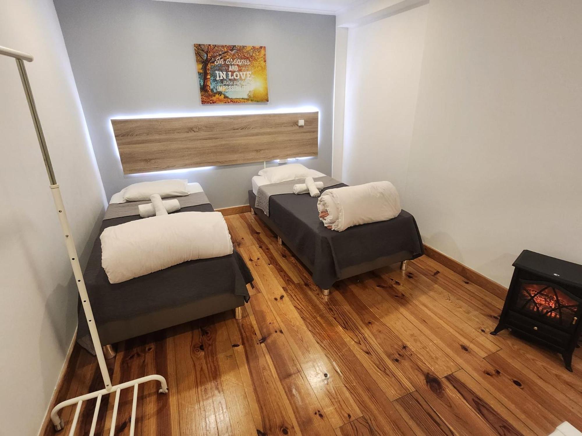Daora Lisbon Low Cost Hostel Eksteriør bilde