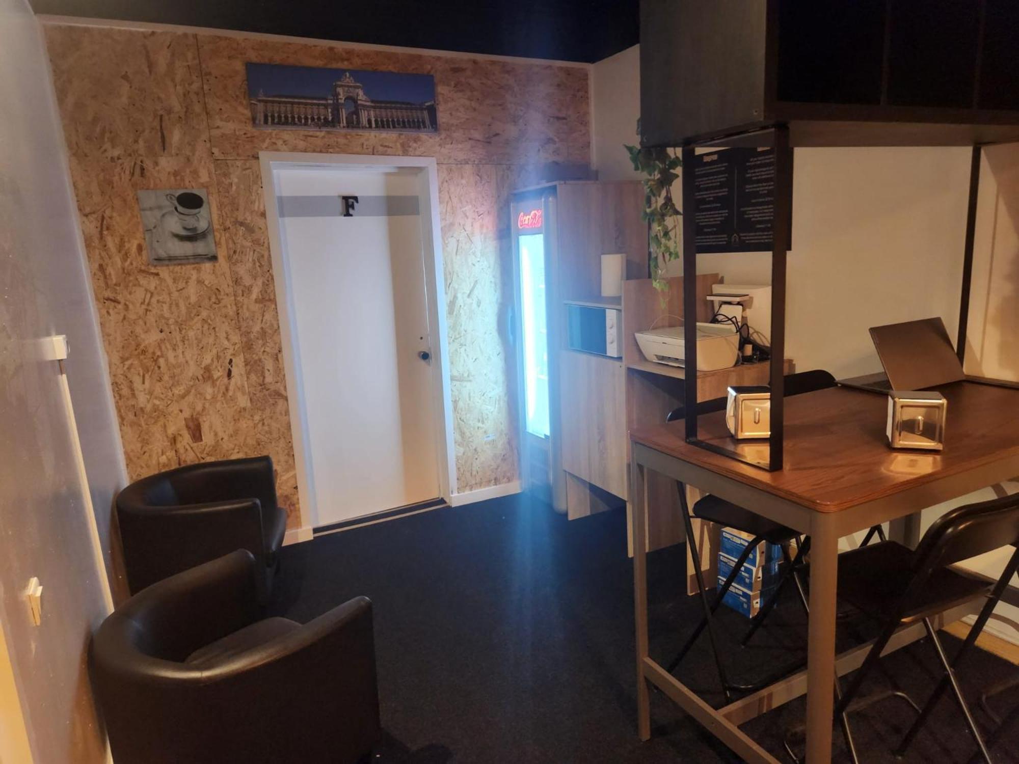 Daora Lisbon Low Cost Hostel Eksteriør bilde
