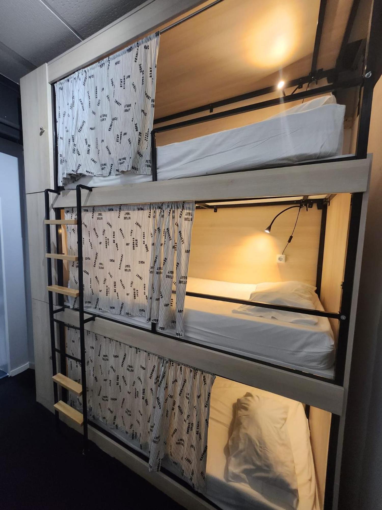 Daora Lisbon Low Cost Hostel Eksteriør bilde