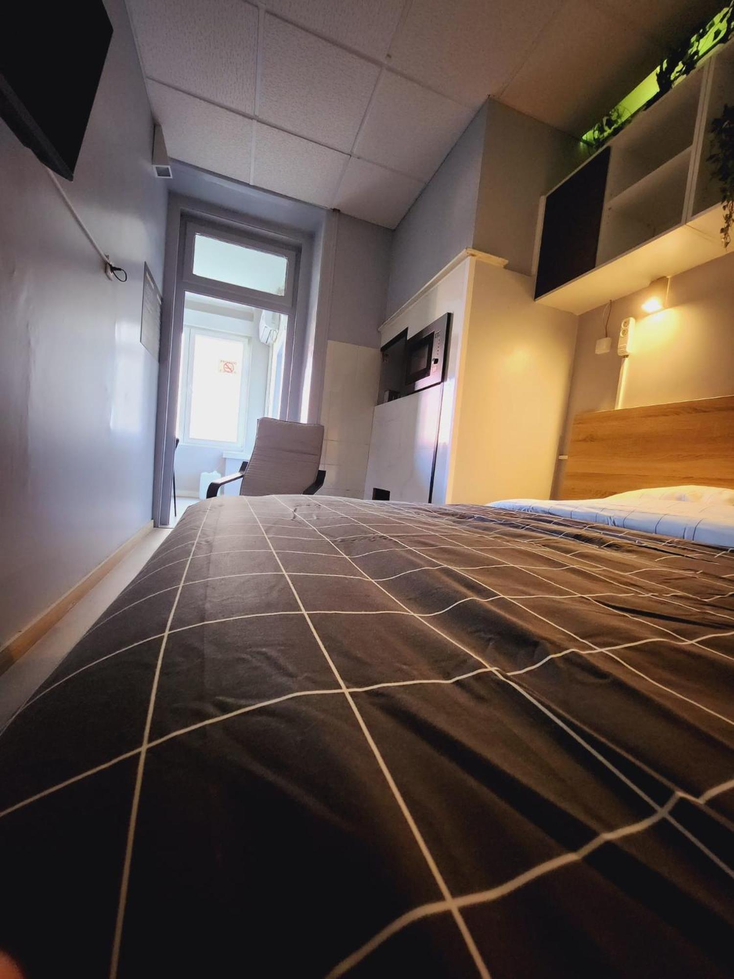 Daora Lisbon Low Cost Hostel Eksteriør bilde